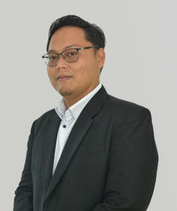 Encik Mohd Fairuz Azhar bin A. Mutalib